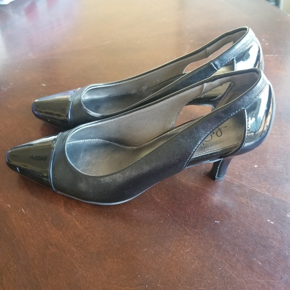 Life Stride Shoes - Life Stride Soft System Black Slip On Kitten Heel